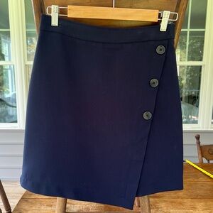 NWT Banana Republic Women’s Skirt Navy Blue Side Zipper Buttons Size 0